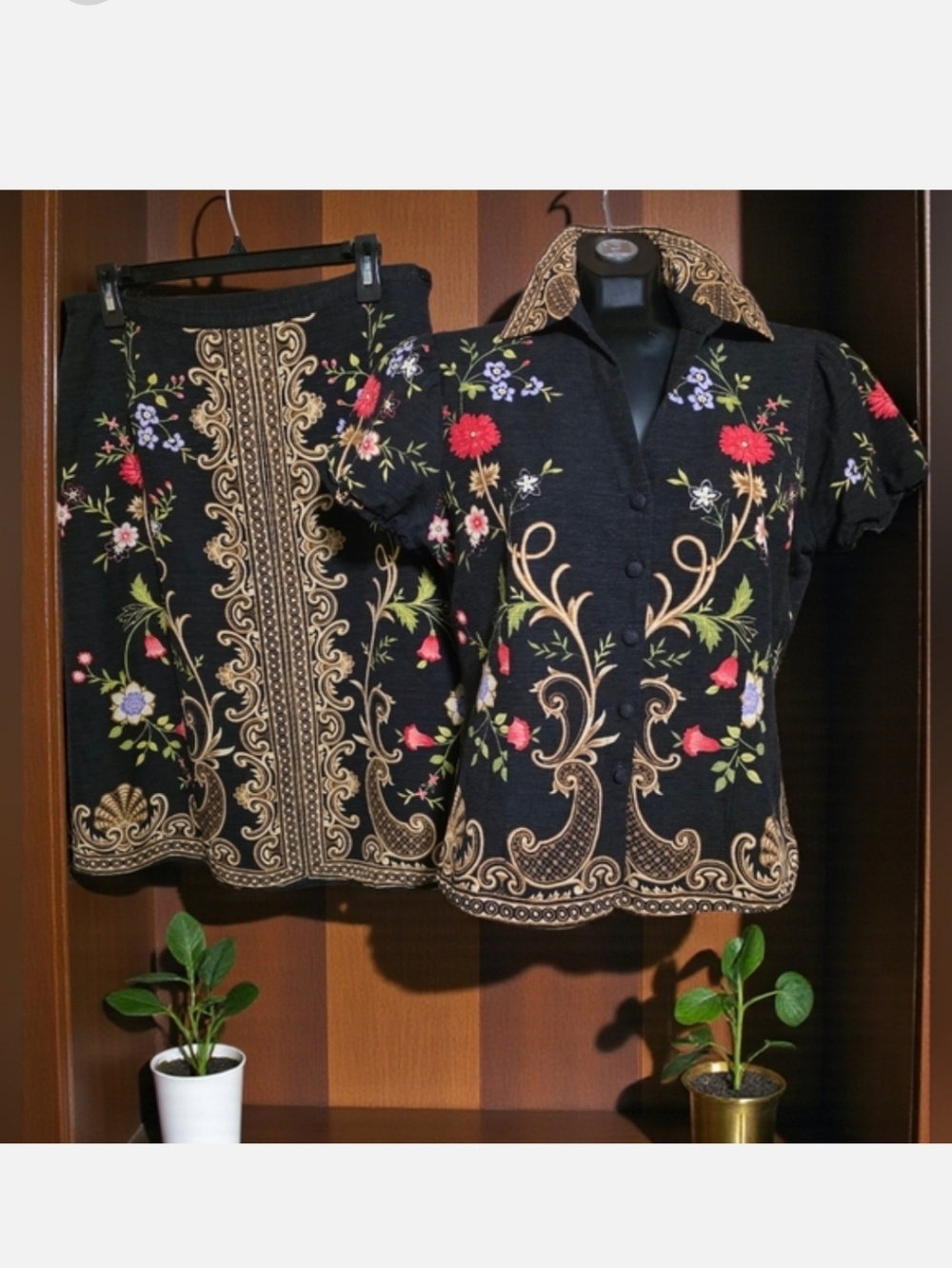100% Silk Vintage Anne Carsen Floral 2 Piece Set A-Line Skirt & Matching Jacket